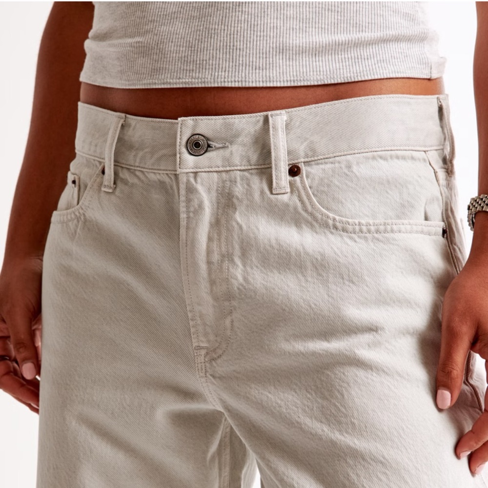 abercrombie low rise ultra loose jeans - Picture 2 of 6